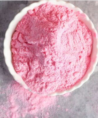 pudra de sakura, latte ros, latte cu pudra de sakura, flori de cires japonez